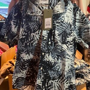 Goodfellow & Co. Navy and White Leaf Print Shirt